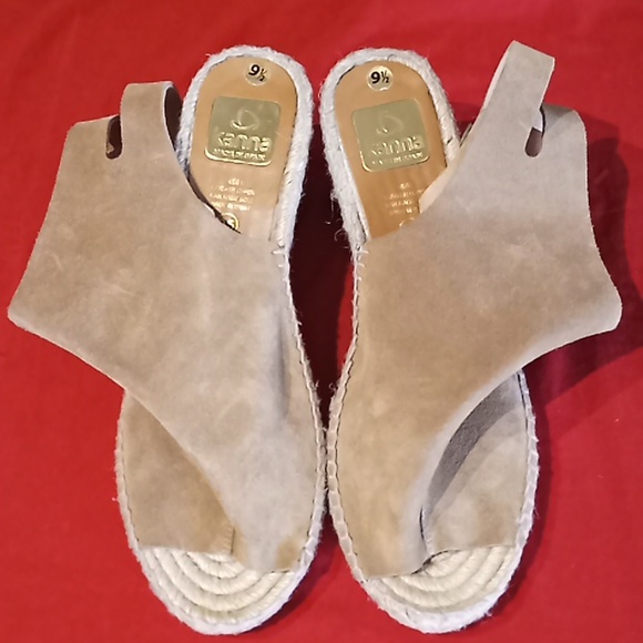 KANNA Nude Tan Suede Open Toe Wedge Double Buckle Slingback Sandals. Size 91/2. - Picture 6 of 16